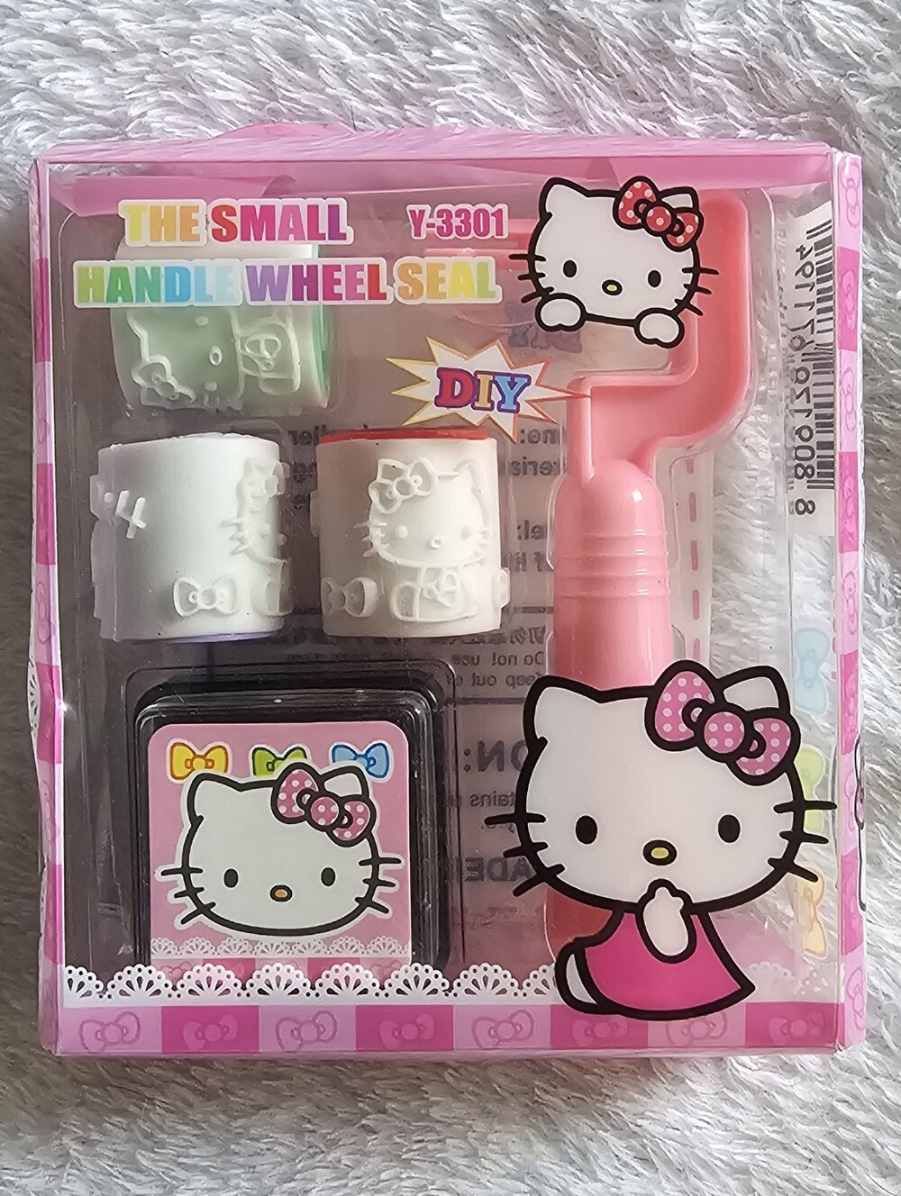 Hello Kitty Handle Wheel Seal Roller Stamp